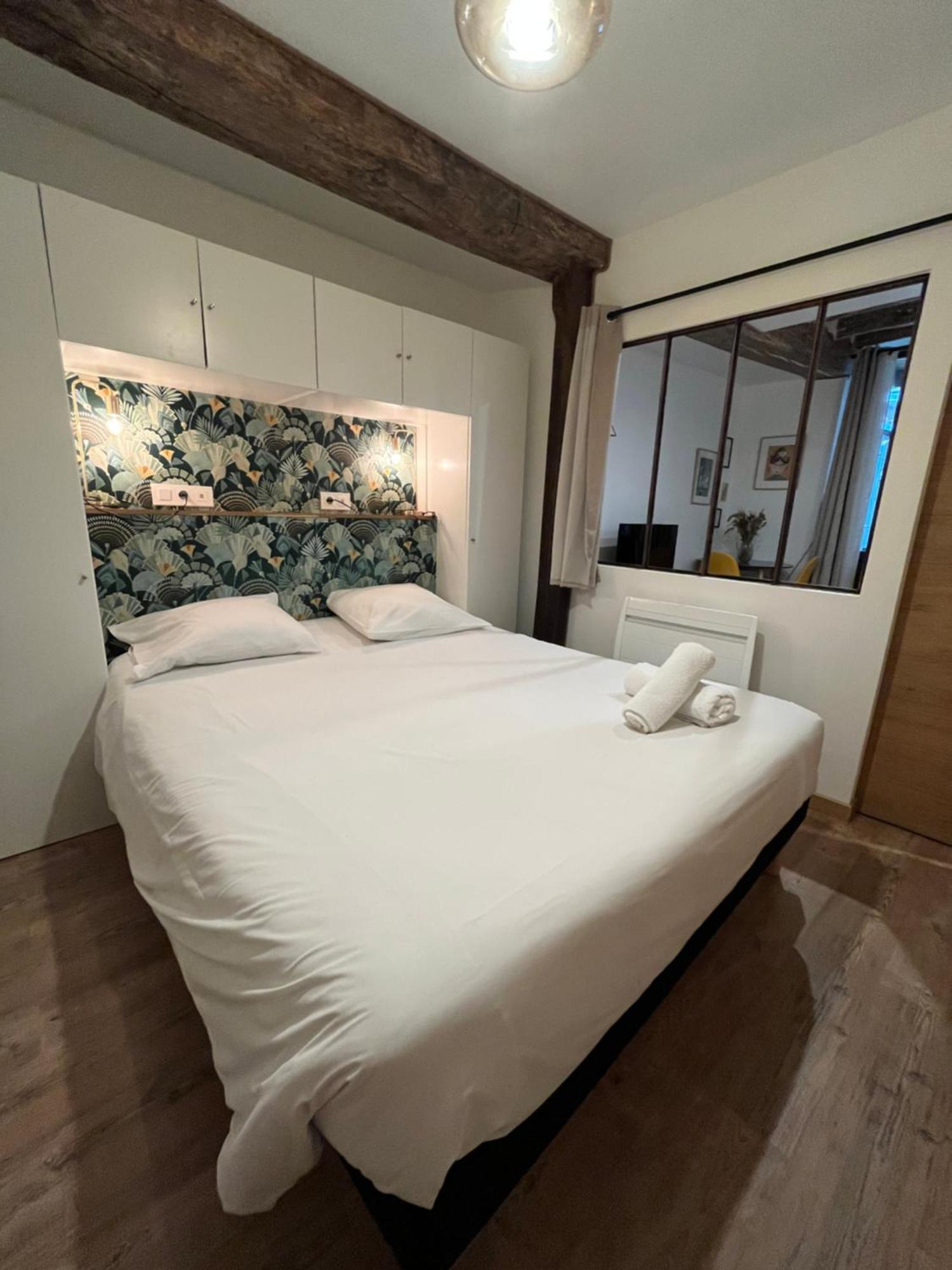La Cour Chartraine - Cosy Appartement Avec Cour Exterieur A Blois Zewnętrze zdjęcie